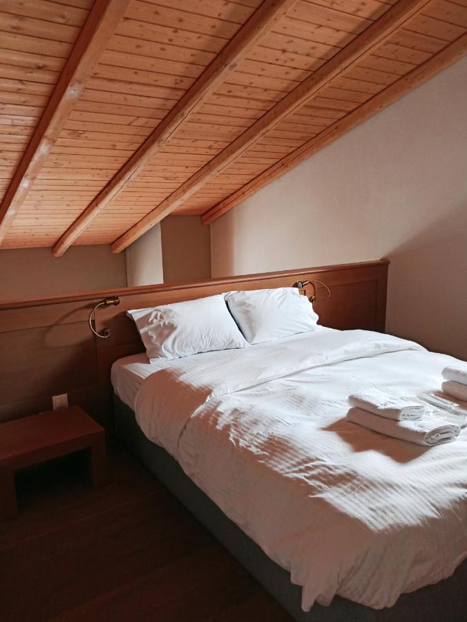 Guesthouse Vasiliki Steni Dhirfios Exteriör bild